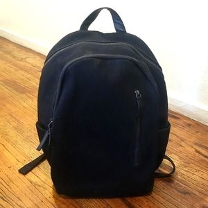 Everlane Modern Commuter Backpack